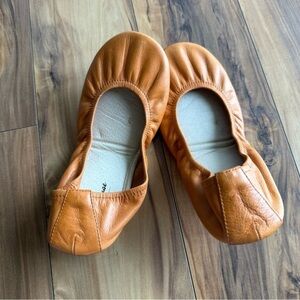The storehouse orange foldable flats 7
